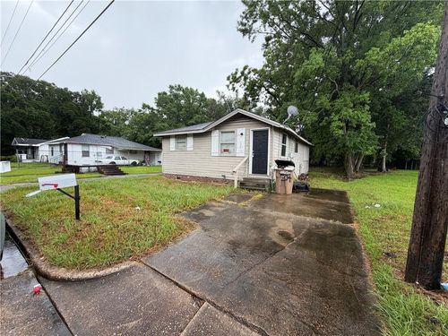 1509 Dominick St, Mobile, AL, 36605-4845 | Card Image