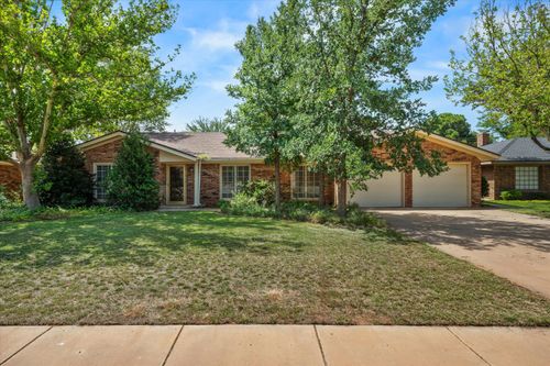312 Cottonwood Ln, Levelland, TX, 79336-6832 | Card Image