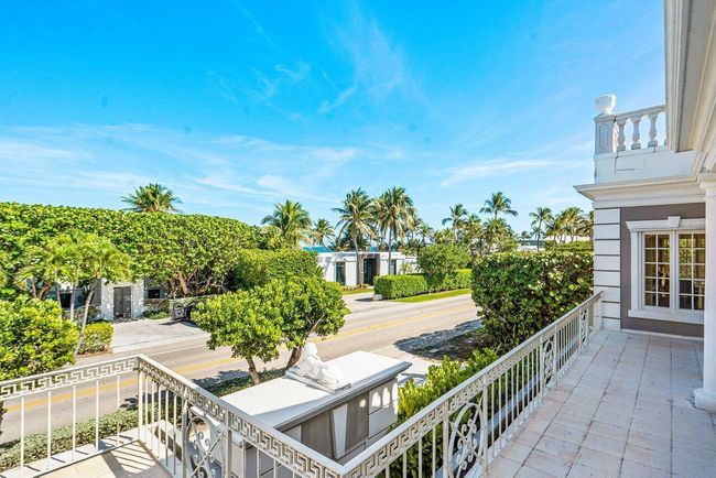 1048 S Ocean Blvd, House other with 5 bedrooms, 9 bathrooms and null parking in Palm Beach FL | Image 35