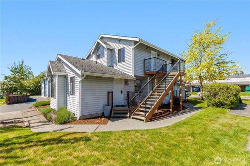 2130 Texas St, Bellingham, WA, 98229-3782 | Card Image