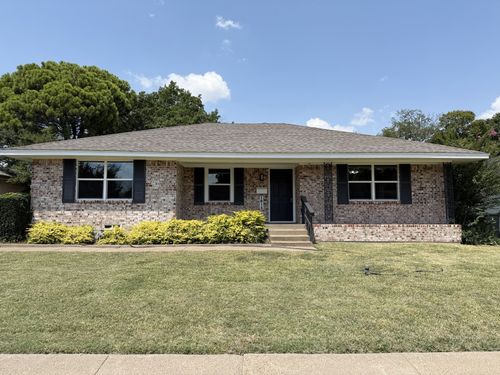 1813 Bardfield Avenue, Garland, TX, 75041 | Card Image