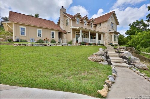 134 Thunder Rd, Kerrville, TX, 78028 | Card Image