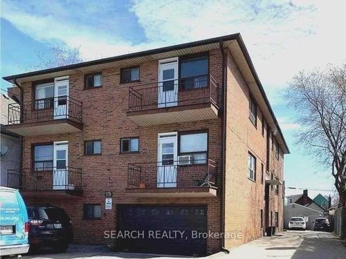 6-115 Eighth St, Etobicoke, ON, M8V3C5 | Card Image
