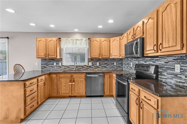 740 Tarra Oaks Dr, House other with 3 bedrooms, 3 bathrooms and 2 parking in Findlay OH | Image 8