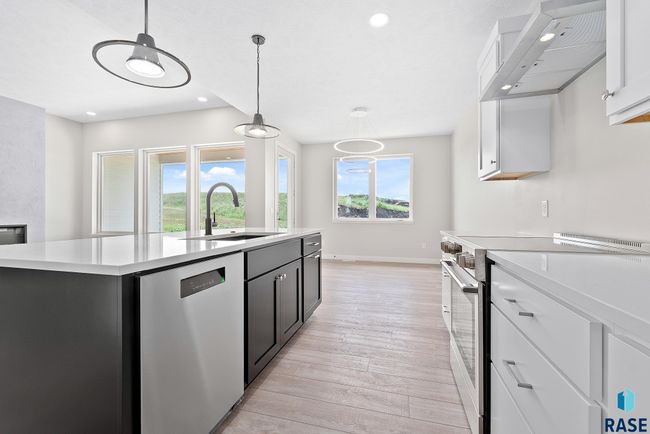 501 N Wildcat Dr, Townhouse with 2 bedrooms, 2 bathrooms and null parking in Sioux Falls SD | Image 14
