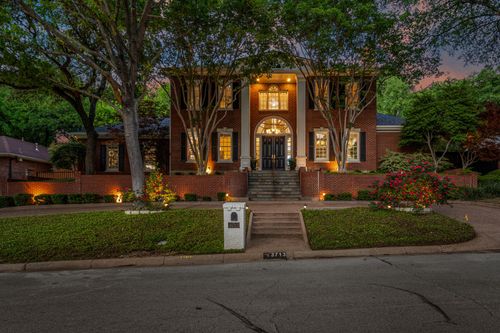 3713 Black Canyon Rd, Fort Worth, TX, 76109-3243 | Card Image