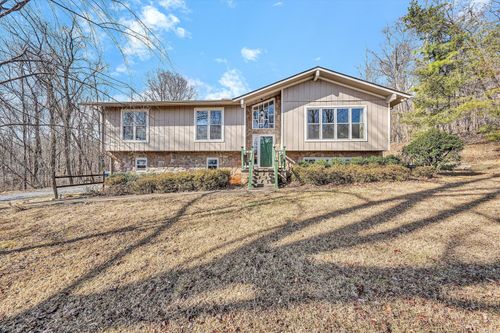 221 Summer Cir, Boones Mill, VA, 24065-4797 | Card Image