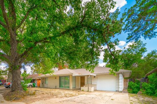 5229 W 43rd St, Houston, TX, 77092-5250 | Card Image