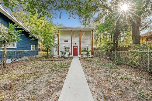 12-807 E Genesee St, TAMPA, FL, 33603-4107 | Card Image