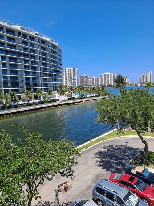 apt-12402-3255 Ne 184th St, Aventura, FL, 33160-4992 | Card Image