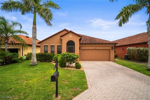 12168 Country Day Cir, FORT MYERS, FL, 33913-7622 | Card Image