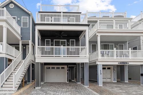 218 Sumner Ave, Seaside Heights, NJ, 08751-2328 | Card Image
