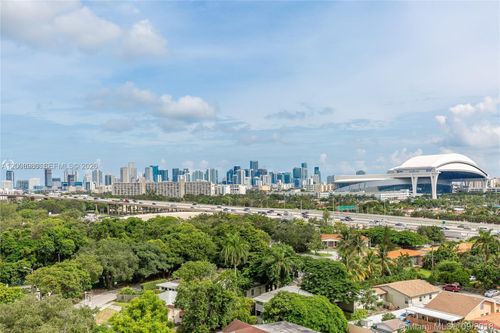 902-1871 Nw South River Dr, Miami, FL, 33125-2774 | Card Image