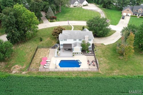 5148 Live Oak Dr, Smithton, IL, 62285-3748 | Card Image