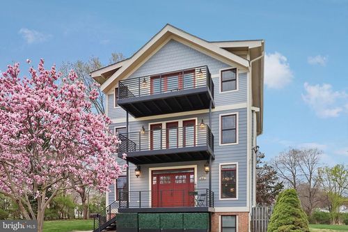 816 S Veitch St, ARLINGTON, VA, 22204-2125 | Card Image