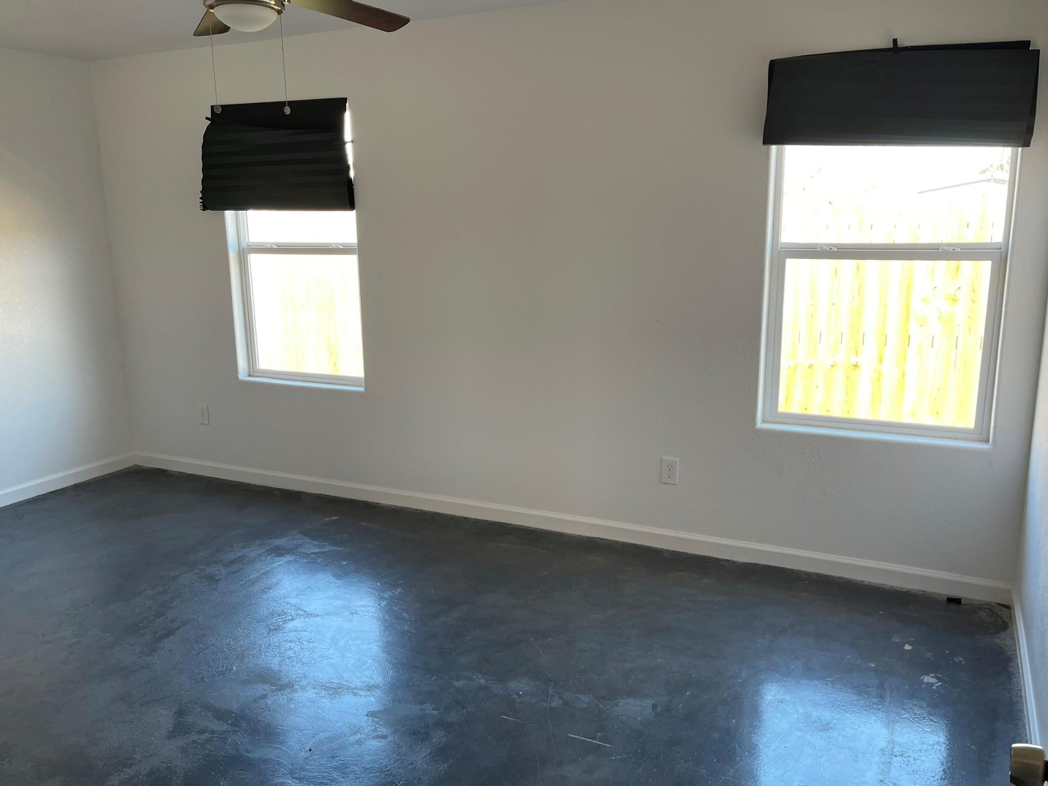 Residential Lease in Kendleton 4