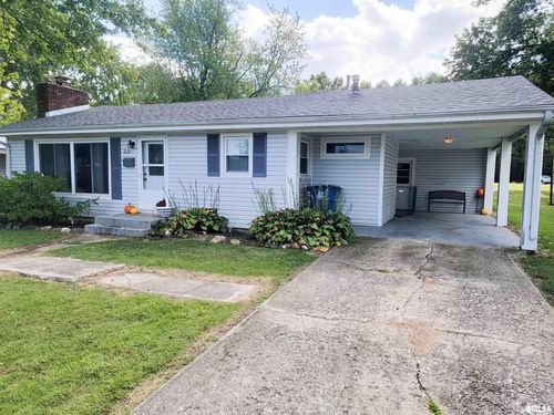 221 Hickory St, Flora, IL, 62839-1069 | Card Image