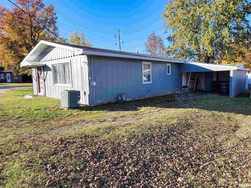 840 Vandalia Rd, Louisville, IL, 62858-1063 | Card Image