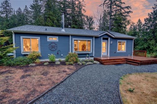 896 Canso Rd, Gabriola, BC, V0R1X2 | Card Image