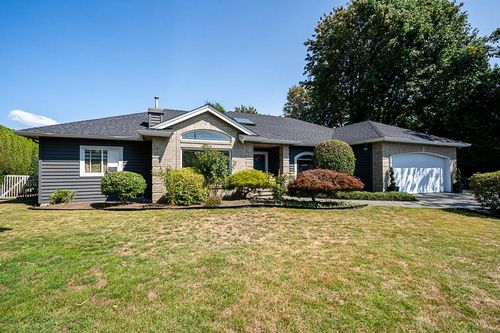 5758 Kettle Cres W, Surrey, BC, V3S8R6 | Card Image