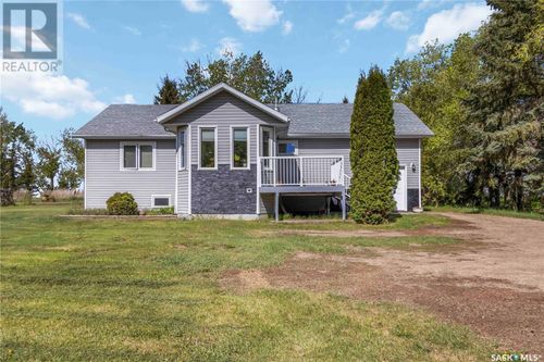 22 Main St, Neuanlage, SK, S0K1X1 | Card Image