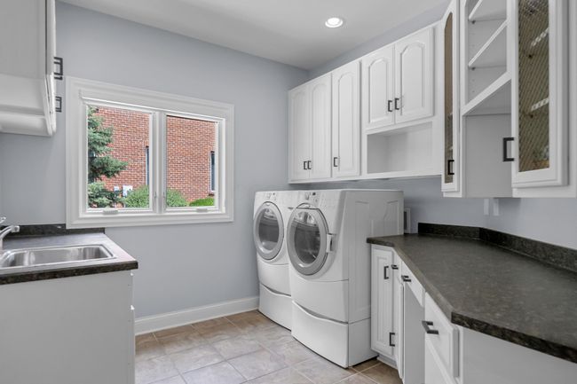 3917 Tarrington Ln, House other with 4 bedrooms, 5 bathrooms and null parking in Columbus OH | Image 41