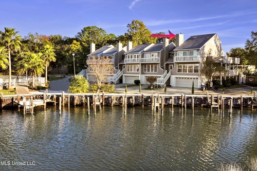 apt-b5-717 Bienville Blvd, Ocean Springs, MS, 39564-2834 | Card Image