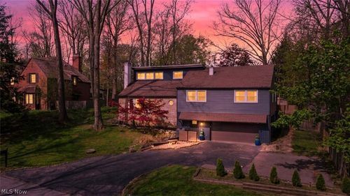 1920 S Belvoir Blvd, South Euclid, OH, 44121-3748 | Card Image