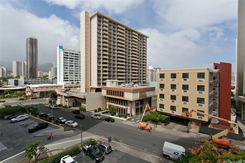 605-750 Amana St, Honolulu, HI, 96814-5006 | Card Image