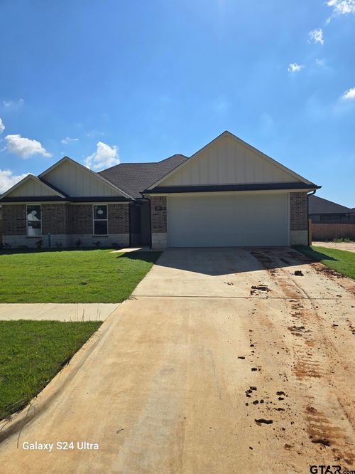915 Alex Dr, Whitehouse, TX, 75791 | Card Image