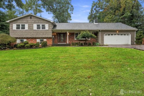 4 Redcoat Drive, East Brunswick, NJ, 08816 | Card Image