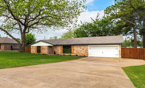 2004 Tarver Road, Burleson, TX, 76028 | Card Image