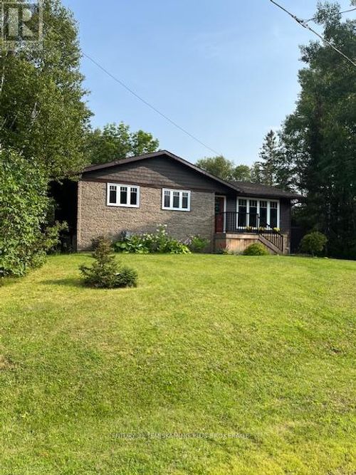 7 Poplar Crescent, Temagami, ON, P0H2H0 | Card Image
