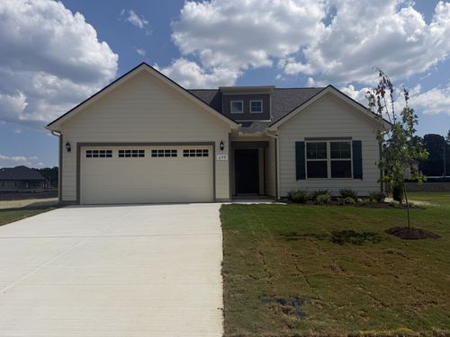 299 Stillwater Way, Tullahoma, TN, 37388-2492 | Card Image