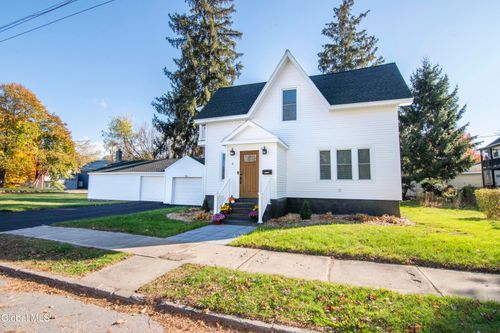 4 Van Buren St, Ballston Spa, NY, 12020-1314 | Card Image