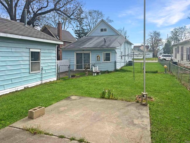1057 Cone St, House other with 2 bedrooms, 1 bathrooms and null parking in Elkhart IN | Image 25