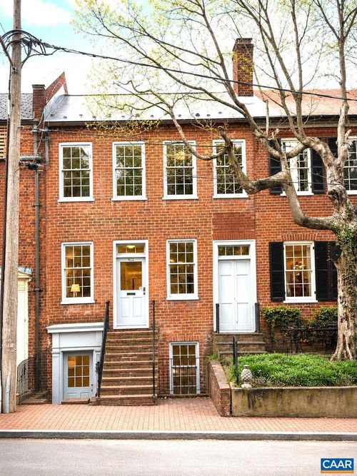 412 Jefferson St E, Charlottesville, VA, 22902 | Card Image
