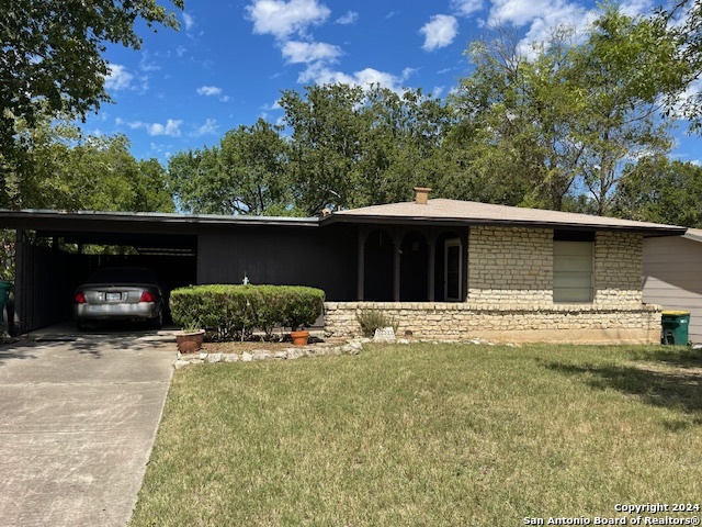 Trailing Oaks St, Live Oak, TX 78233