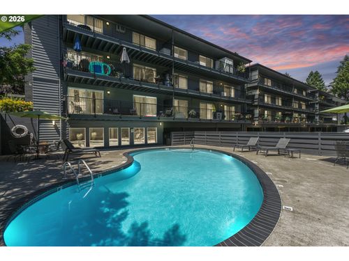 306-200 Burnham Rd, Lake Oswego, OR, 97034-4028 | Card Image