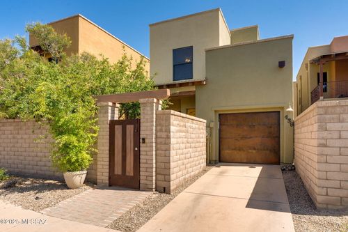 139 E Castlefield Cir, Tucson, AZ, 85704-5785 | Card Image