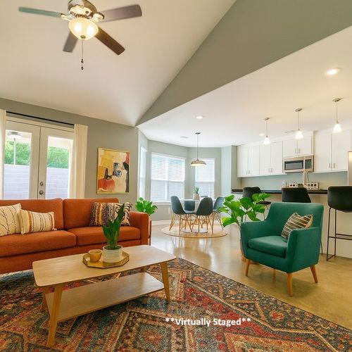 133 S Pinyon Pt, Fayetteville, AR, 72701-7971 | Card Image