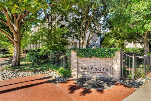 3835 Cole Ave, Dallas, TX, 75204-1514 | Card Image