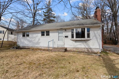 17 Dune Rd, Enfield, CT, 06082-4634 | Card Image