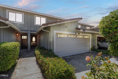 327 Wynn Ct, Thousand Oaks, CA, 91362-3143 | Card Image