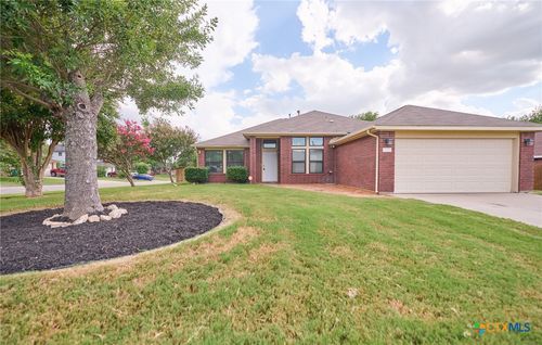 210 Black Hawk Trl, Harker Heights, TX, 76548-2008 | Card Image