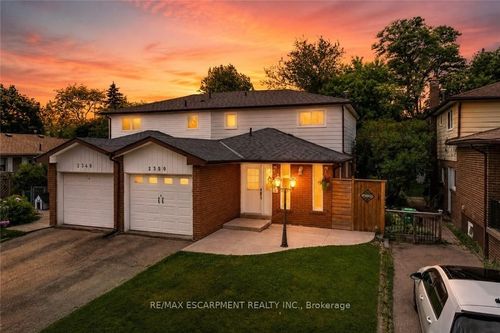 2350 Gareth Rd, Mississauga, ON, L5B1Z5 | Card Image
