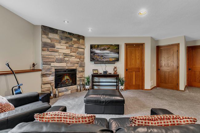 Gas Fire Place in lower level | Image 20