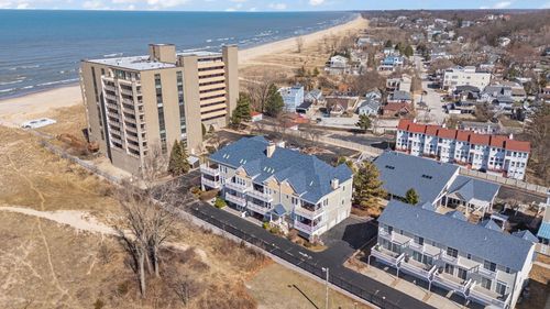apt-b-110 Lake Shore Dr, Michigan City, IN, 46360-8537 | Card Image