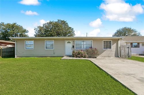 509 Farmington Pl, Terrytown, LA, 70056-4020 | Card Image