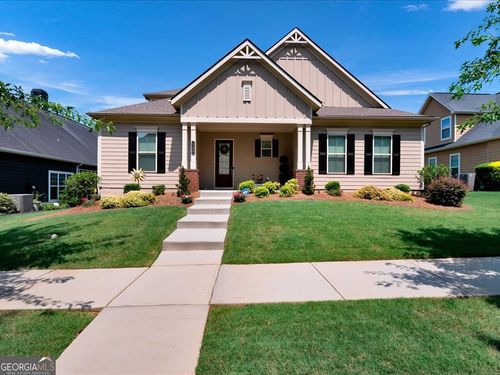 125 Linton Hall Holw, Fayetteville, GA, 30214-1800 | Card Image